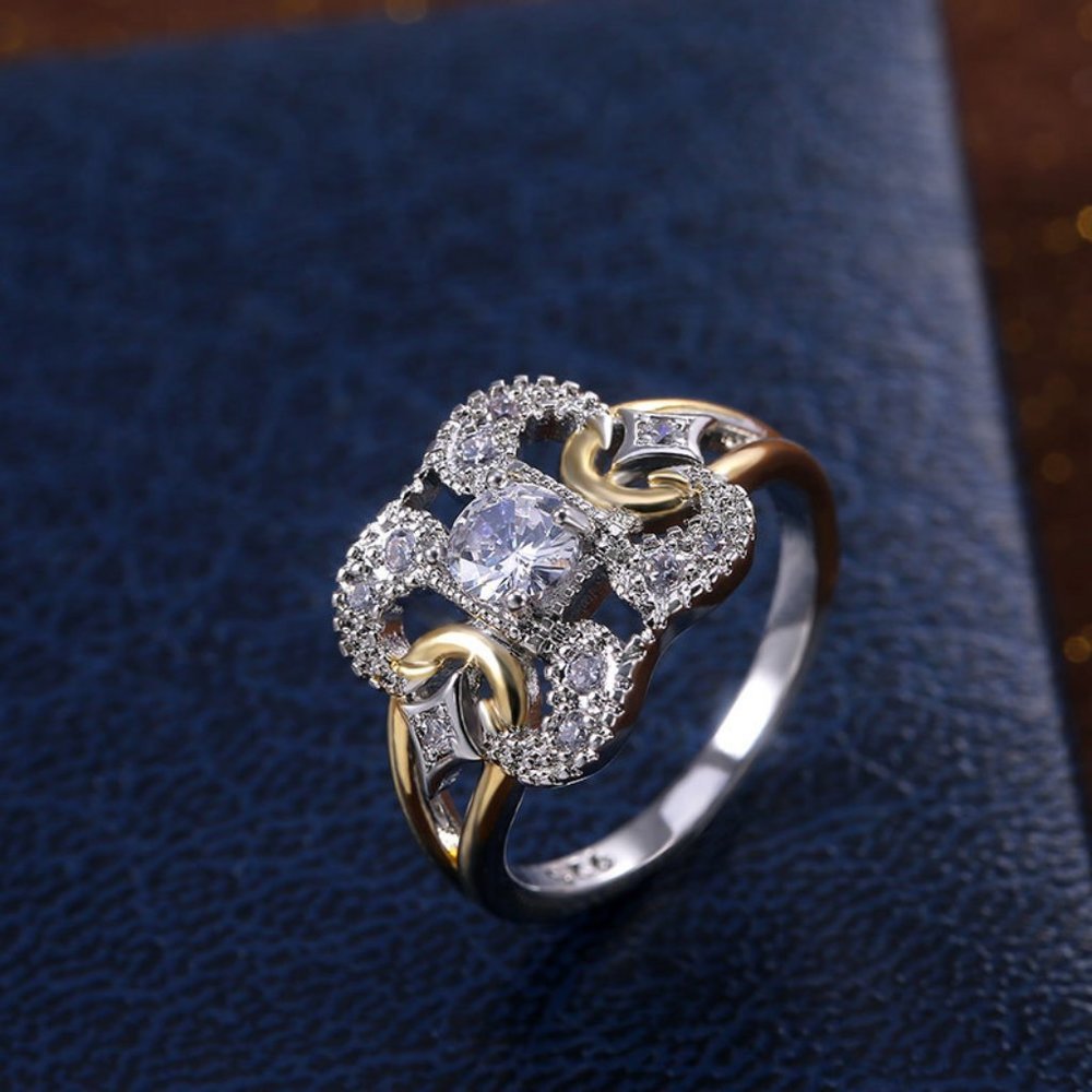 NEW Vintage Gold Round Diamond Art Deco Ring - Picture 8 of 12